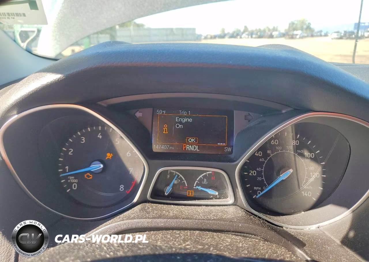 2016 Ford Focus Se VIN:1FADP3F22GL394574 - 9