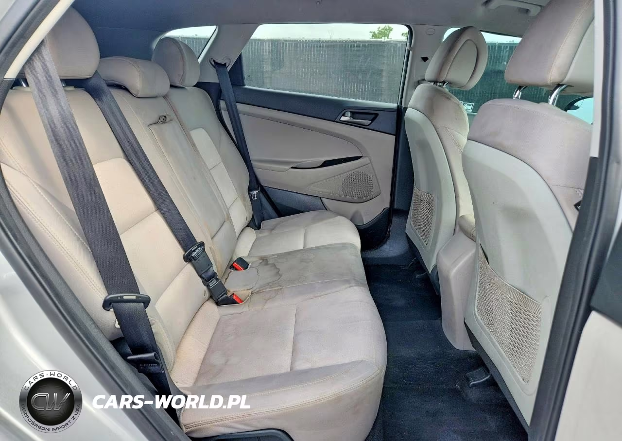 2018 Hyundai Tucson Sel VIN:KM8J3CA42JU698213 - 11