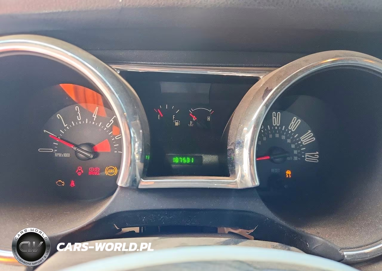 2005 Ford Mustang VIN:1ZVFT84NX55213728 - 9