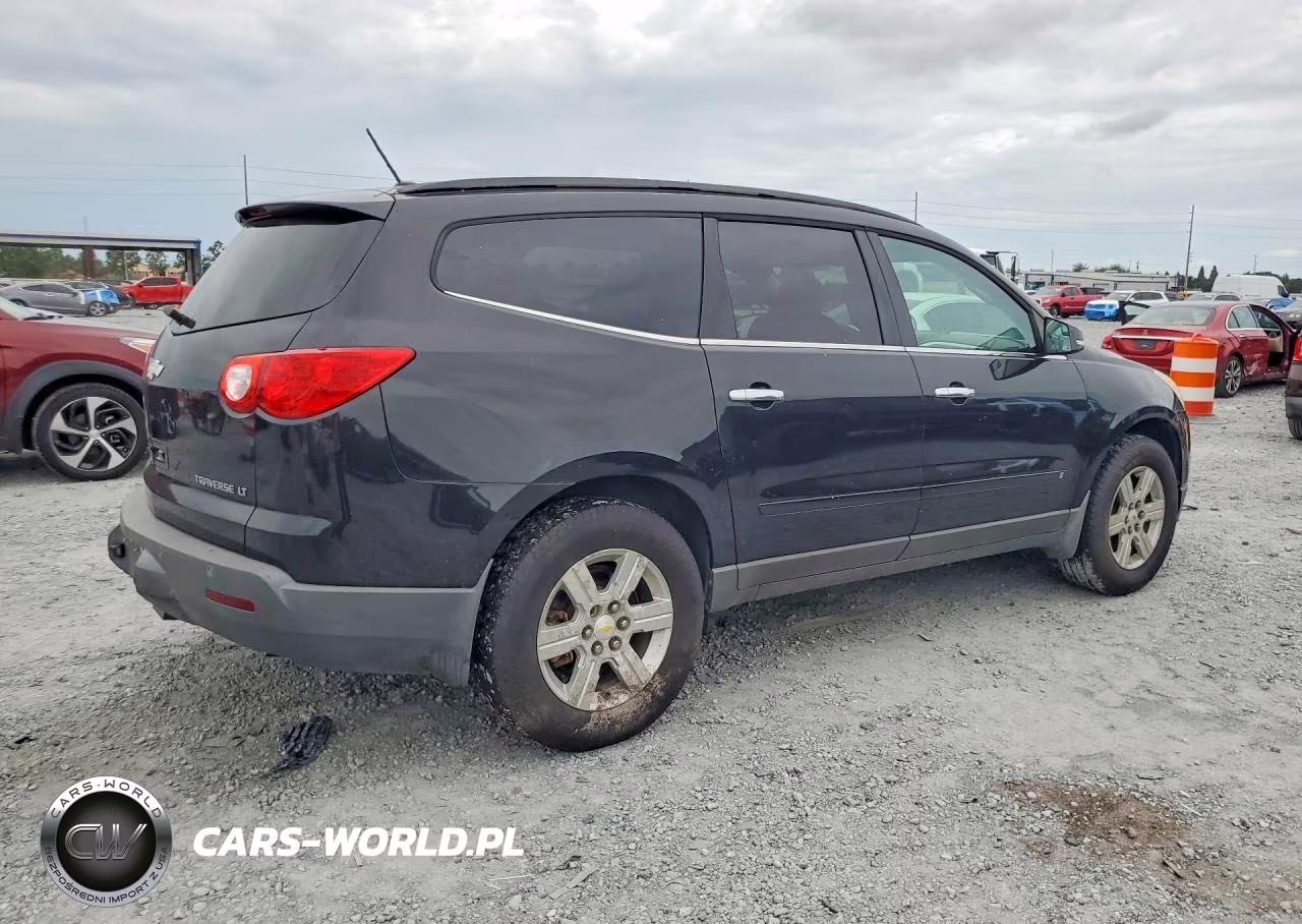 2010 Chevrolet Traverse Lt VIN:1GNLRGED9AS129908 - 3
