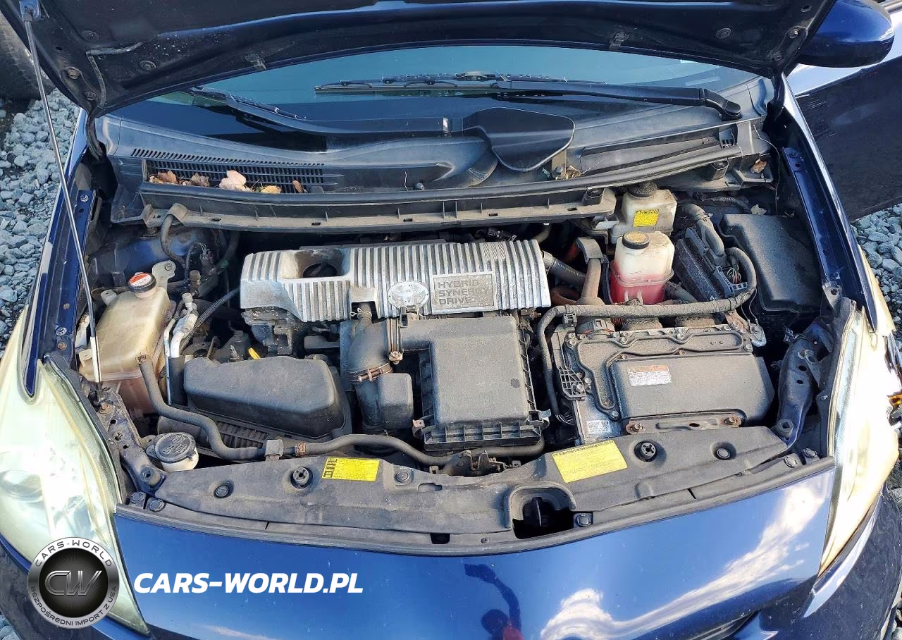 2013 Toyota Prius Two VIN:JTDKN3DUXD1635686 - 11