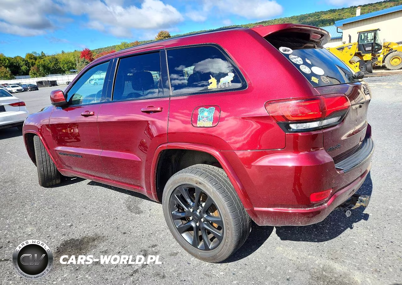 2018 Jeep Grand Cherokee Laredo VIN:1C4RJFAG7JC420180 - 2