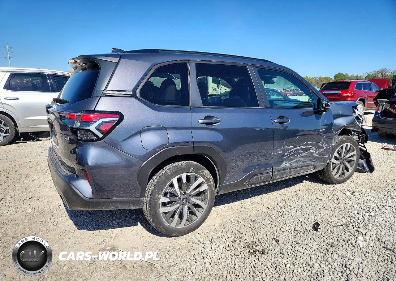 2025 Subaru Forester VIN:JF2SLDTC6SH463425 - 3