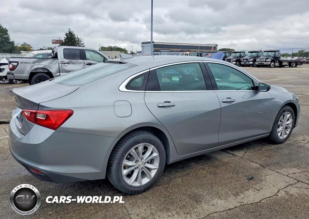 2025 Chevrolet Malibu Lt VIN:1G1ZD5ST5SF137766 - 3