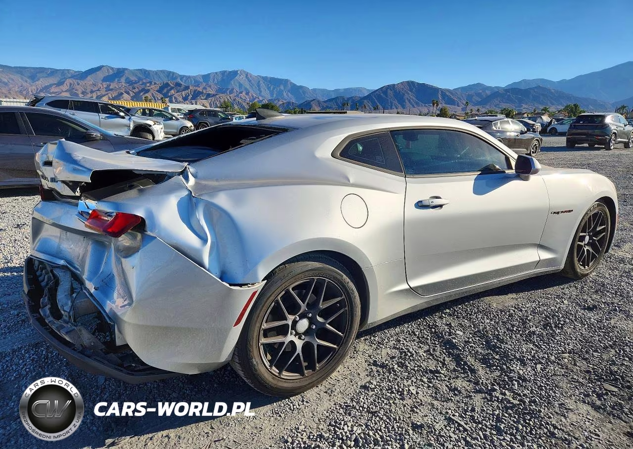 2016 Chevrolet Camaro Lt VIN:1G1FB1RS5G0146007 - 3