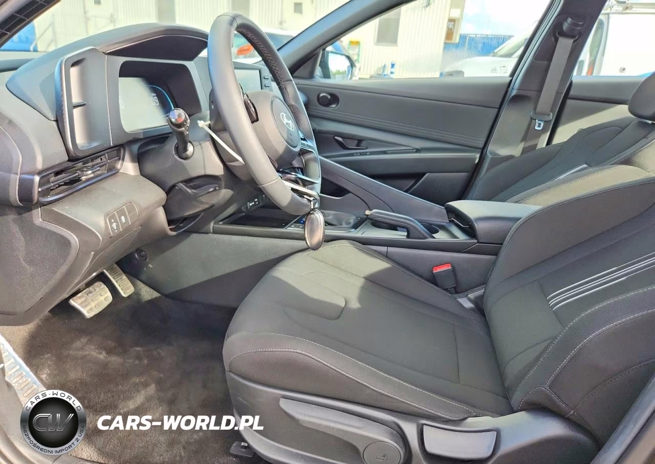 2026 Hyundai Elantra Sel Sport VIN:KMHLM4DG4TU223859 - 7