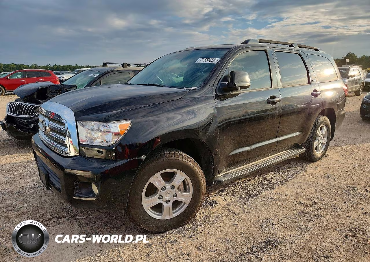 2013 Toyota Sequoia Sr5