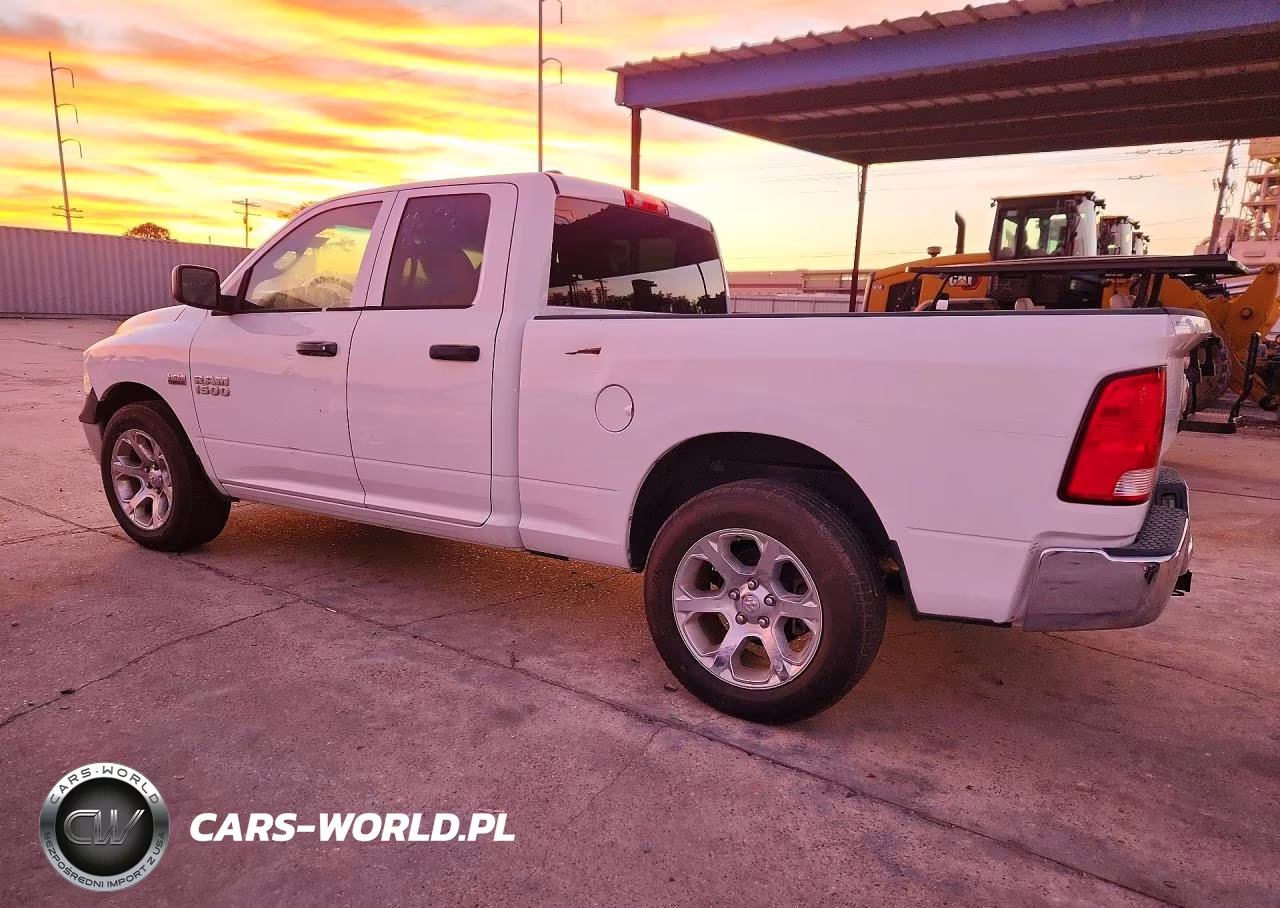 2018 Ram 1500 St VIN:1C6RR6FT9JS161333 - 2