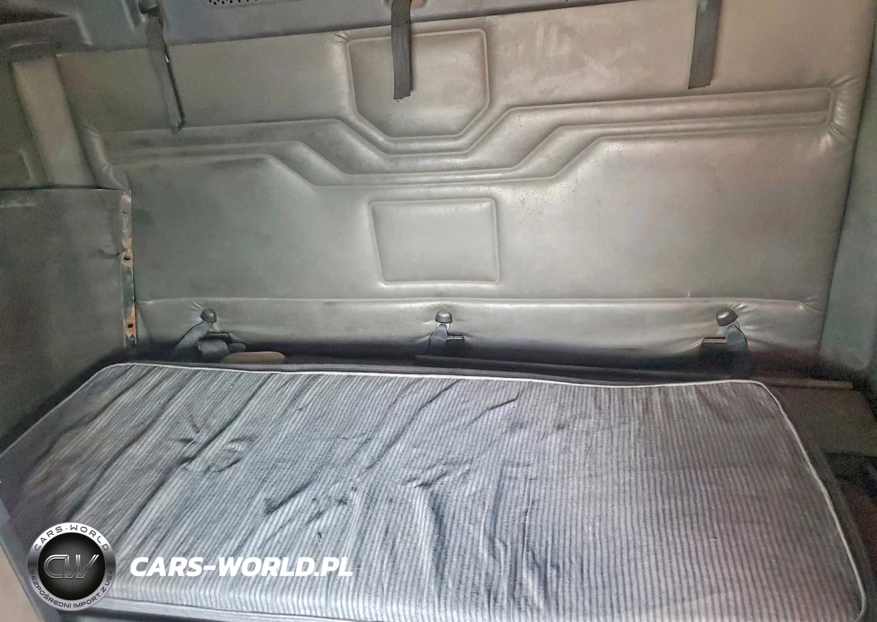 2012 Freightliner Cascadia 1 - Semi Truck VIN:1FUJGLDRXCSBB2296 - 10