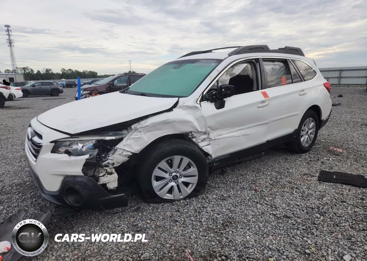 2019 Subaru Outback 2.5I Premium VIN:4S4BSAFC8K3333893 - 1
