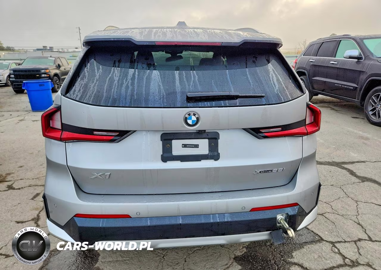 2023 BMW X1 VIN:WBX73EF00P5W92500 - 6