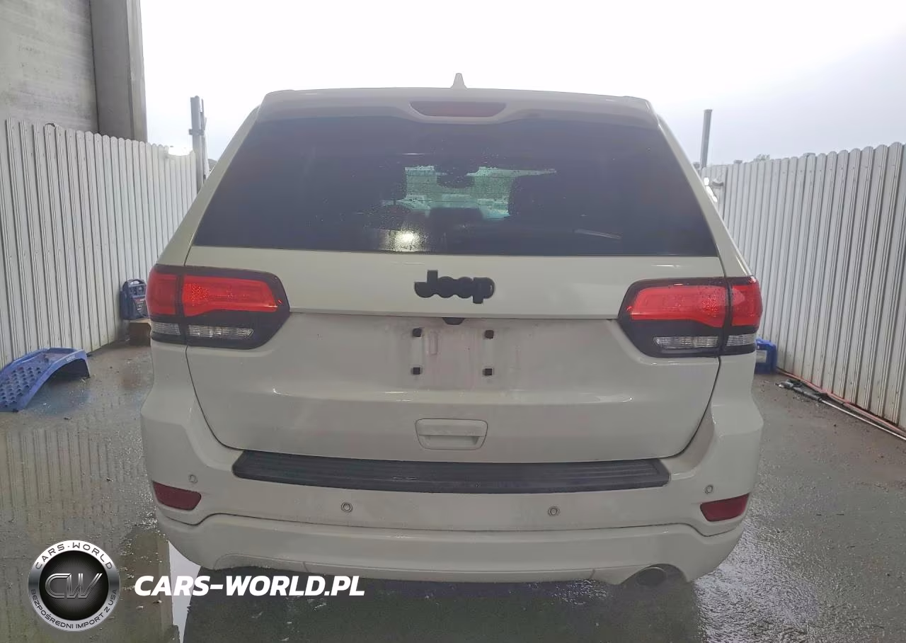 2019 Jeep Grand Cherokee Laredo VIN:1C4RJEAG6KC614582 - 6