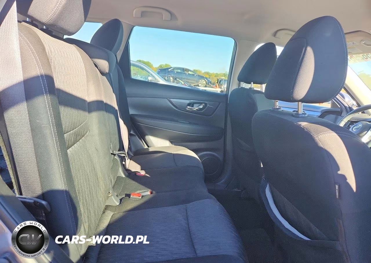 2019 Nissan Rogue S VIN:KNMAT2MV5KP539477 - 10