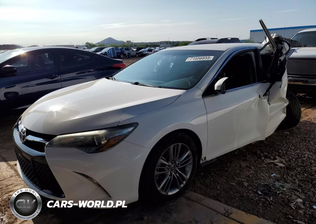 2015 Toyota Camry Le VIN:4T1BF1FK2FU065015 - 1