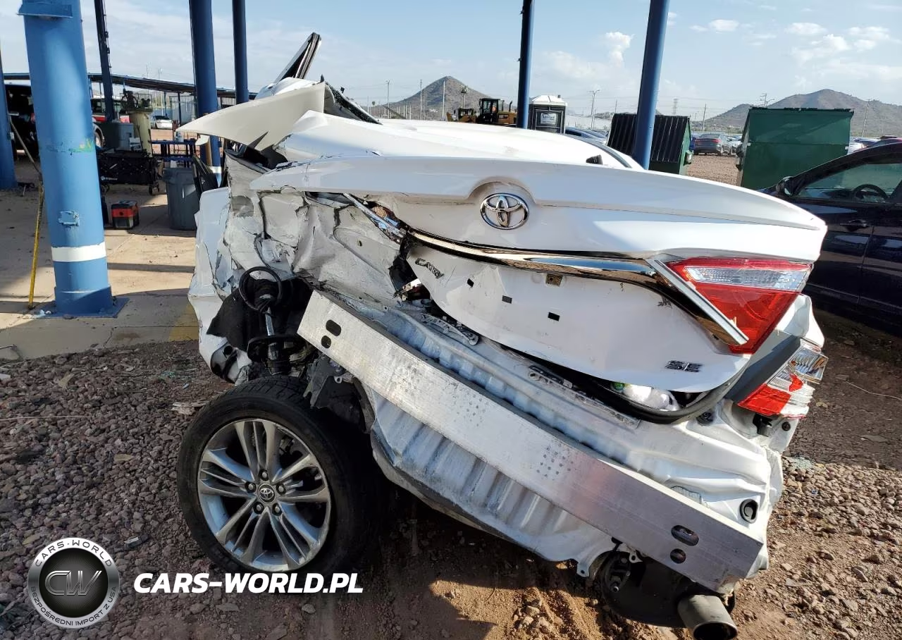 2015 Toyota Camry Le VIN:4T1BF1FK2FU065015 - 6