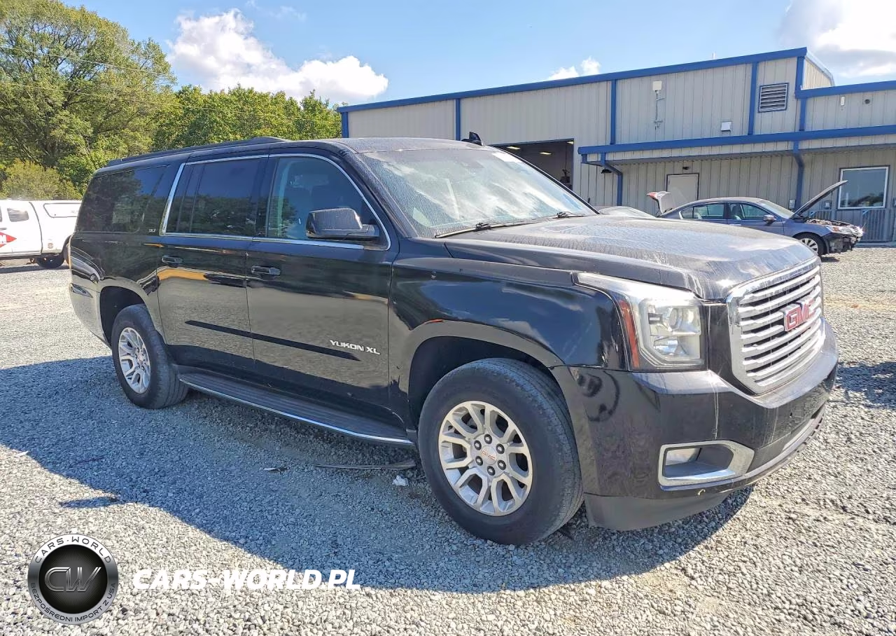 2017 GMC Yukon Xl C1500 Slt VIN:1GKS1GKC9HR341463 - 4