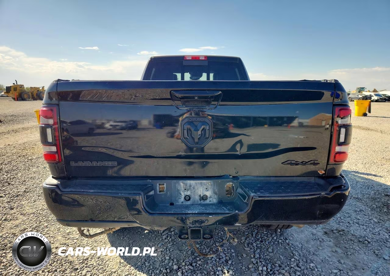 2019 Ram 2500 Laramie 4X4 8' Box VIN:3C6UR5KL6KG624550 - 6