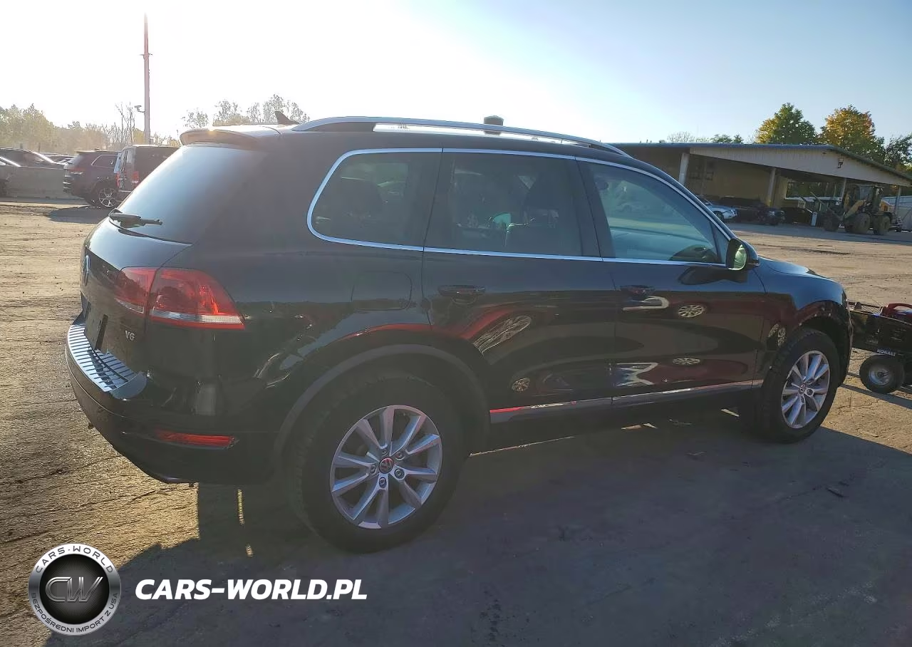 2014 Volkswagen Touareg V6 VIN:WVGEF9BP5ED005788 - 3