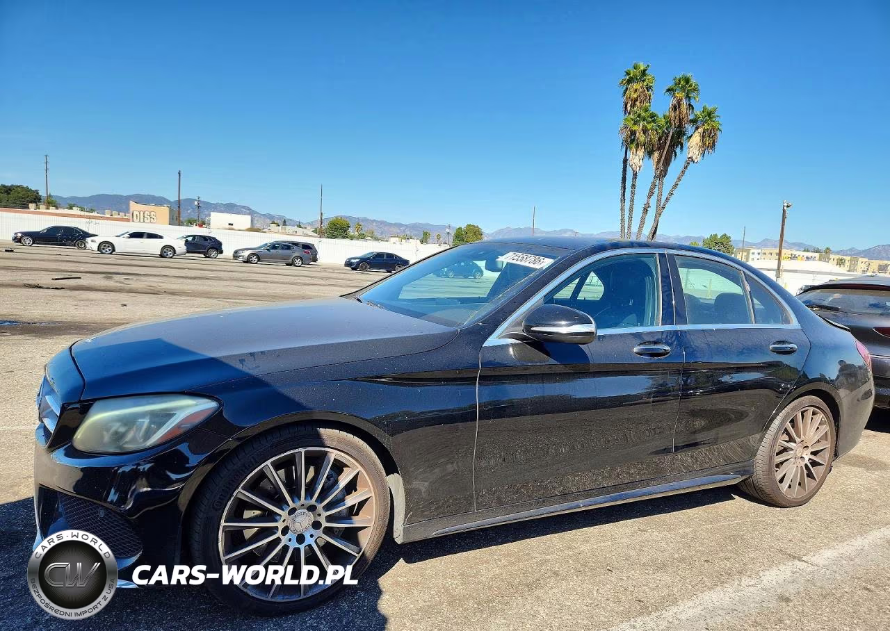 2015 Mercedes-Benz C 400 4Matic