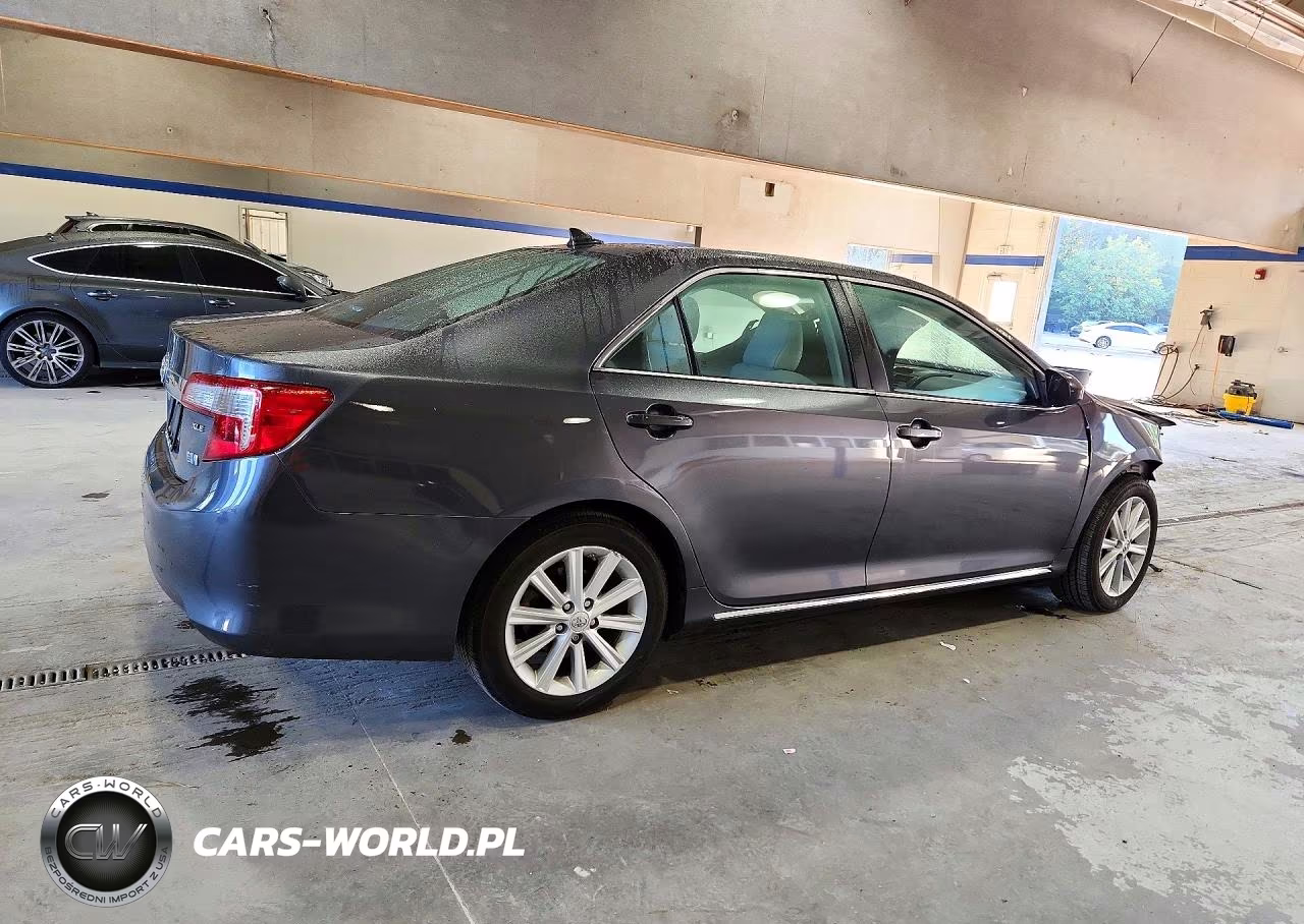 2013 Toyota Camry Hybrid Xle VIN:4T1BD1FK3DU066046 - 3