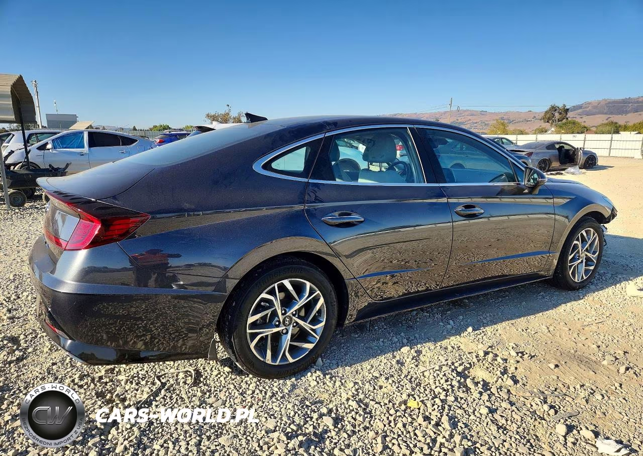 2021 Hyundai Sonata Sel VIN:5NPEF4JA5MH124146 - 3