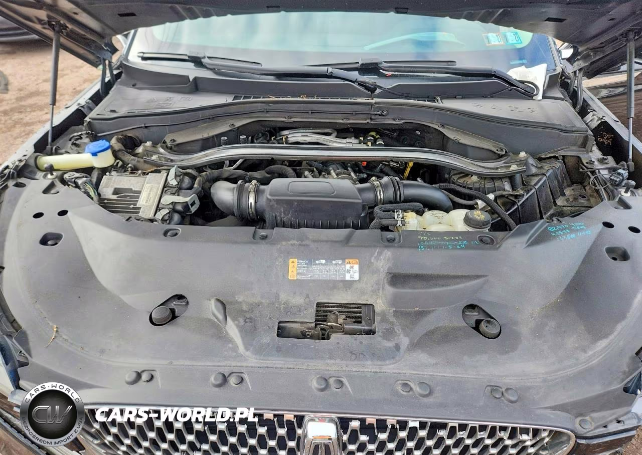 2022 Lincoln Aviator VIN:5LM5J0XC5NGL09439 - 12