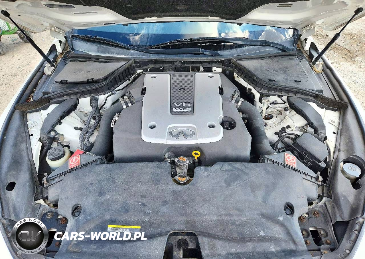2015 Infiniti Q50 Sport VIN:JN1BV7AR7FM409018 - 11