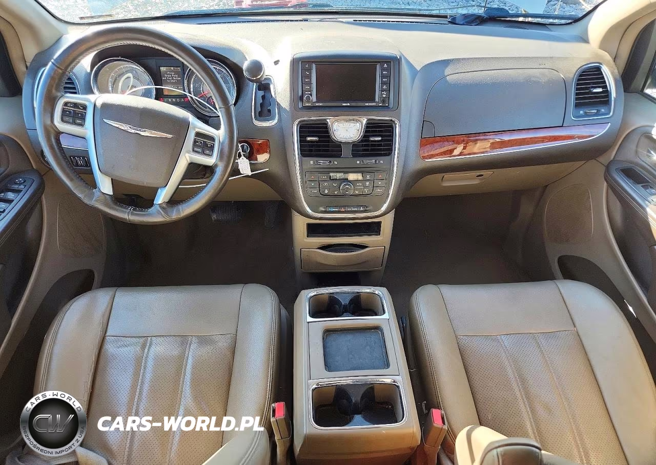 2013 Chrysler Town & Country Touring L VIN:2C4RC1CG9DR569745 - 8