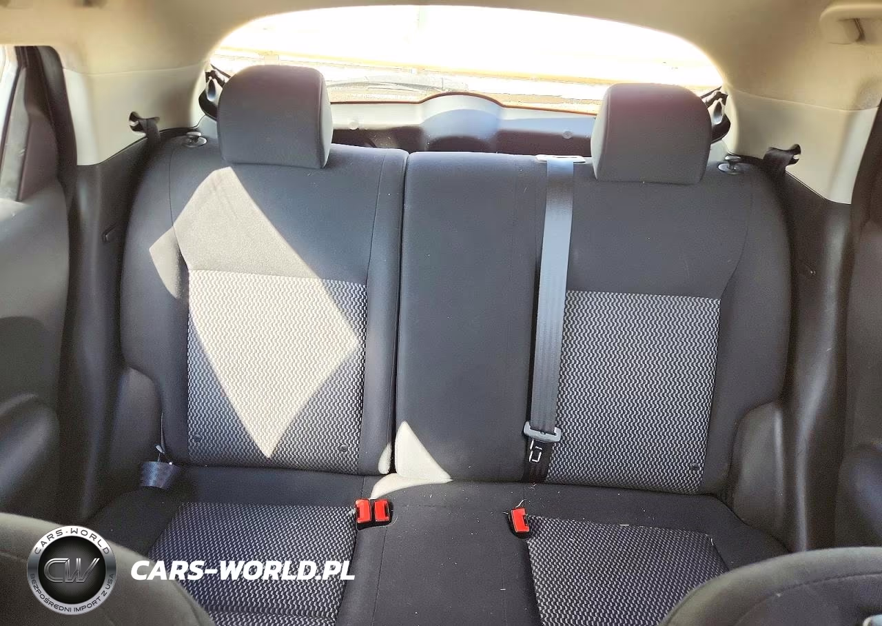 2015 Nissan Juke S VIN:JN8AF5MV9FT563114 - 10