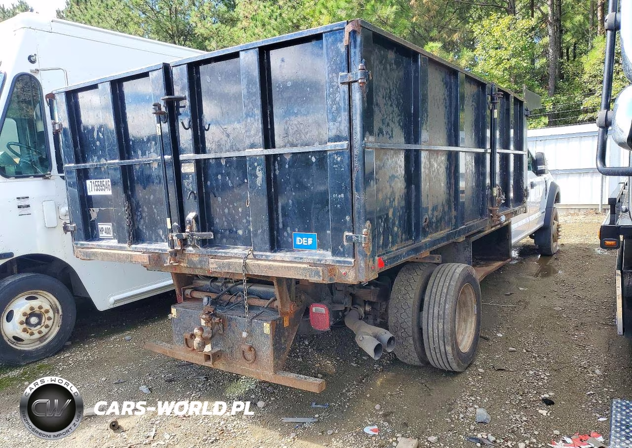 2019 Ford F550 Super Duty Dump Truck VIN:1FD0W5HT4KEG35413 - 3