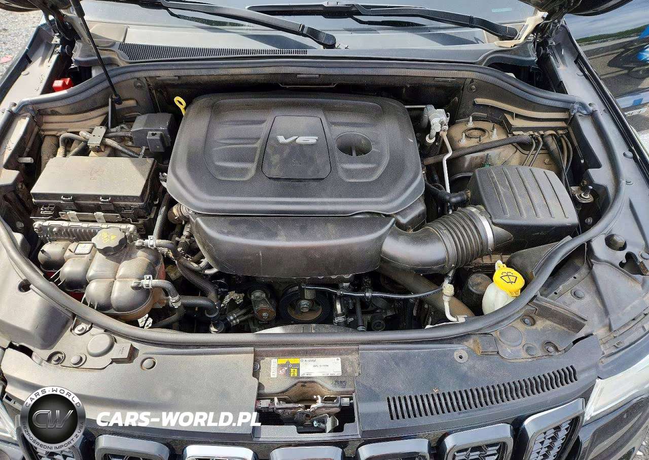 2017 Jeep Grand Cherokee Overland VIN:1C4RJECGXHC820042 - 12