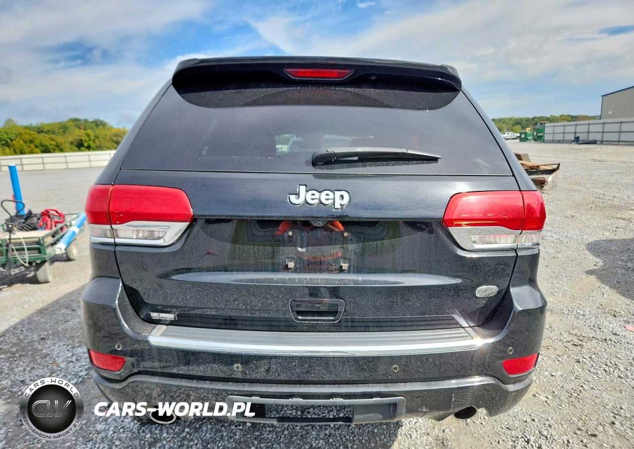 2017 Jeep Grand Cherokee Overland VIN:1C4RJECGXHC820042 - 6