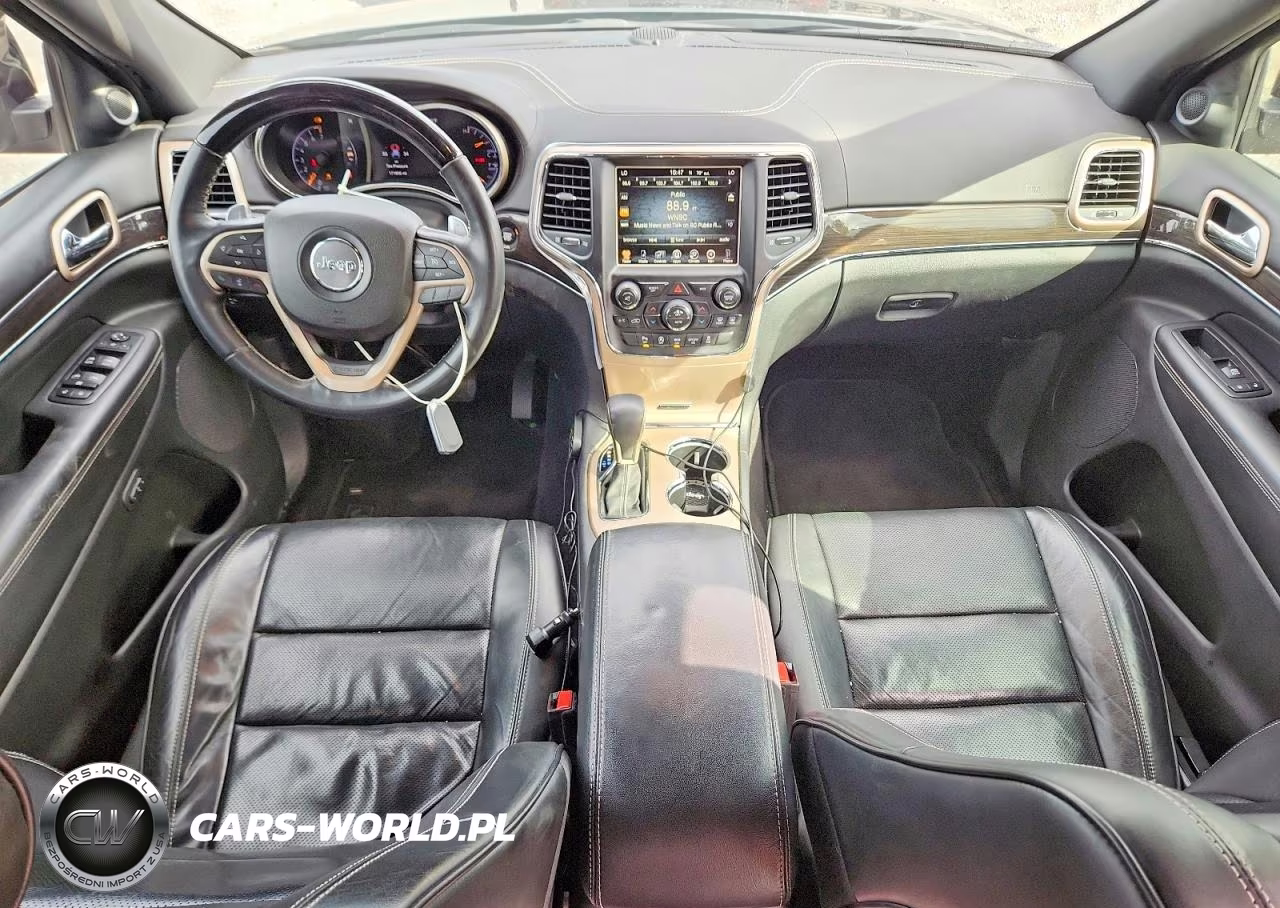 2017 Jeep Grand Cherokee Overland VIN:1C4RJECGXHC820042 - 8
