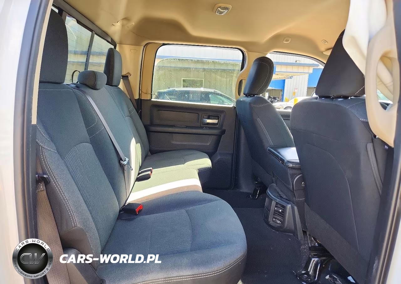 2019 Ram 2500 Tradesman VIN:3C6UR5CL5KG514734 - 10