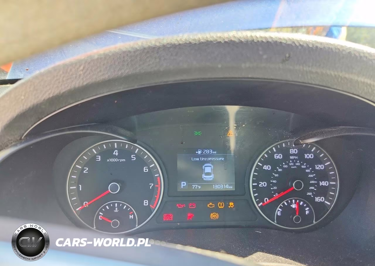 2019 Kia Optima Lx VIN:5XXGT4L34KG362806 - 9