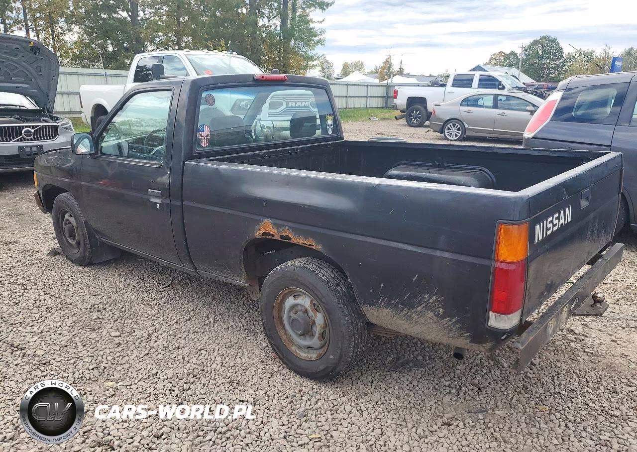 1996 Nissan Truck Base VIN:1N6SD11S3TC318715 - 2