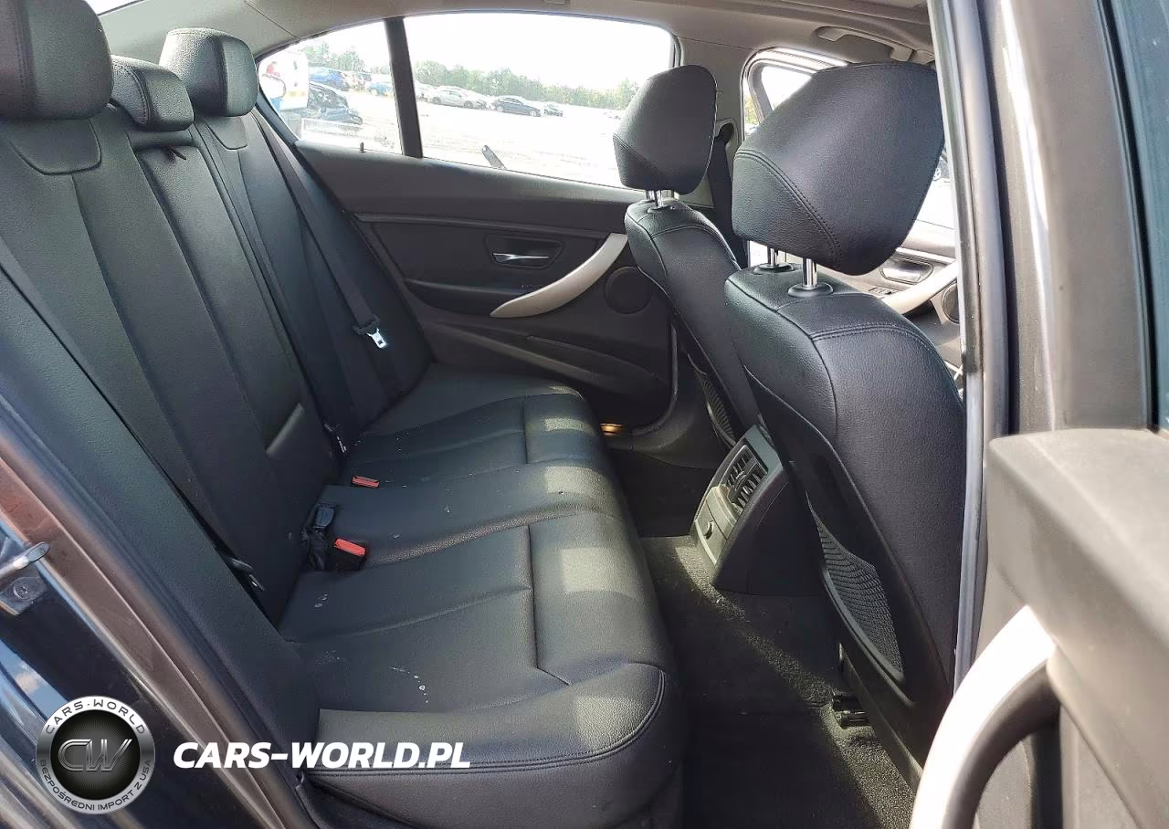 2018 BMW 320 Xi VIN:WBA8A3C59JA499639 - 10