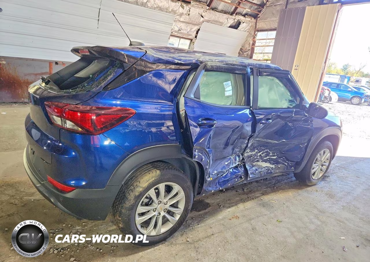 2022 Chevrolet Trailblazer Ls VIN:KL79MNSL2NB075842 - 3