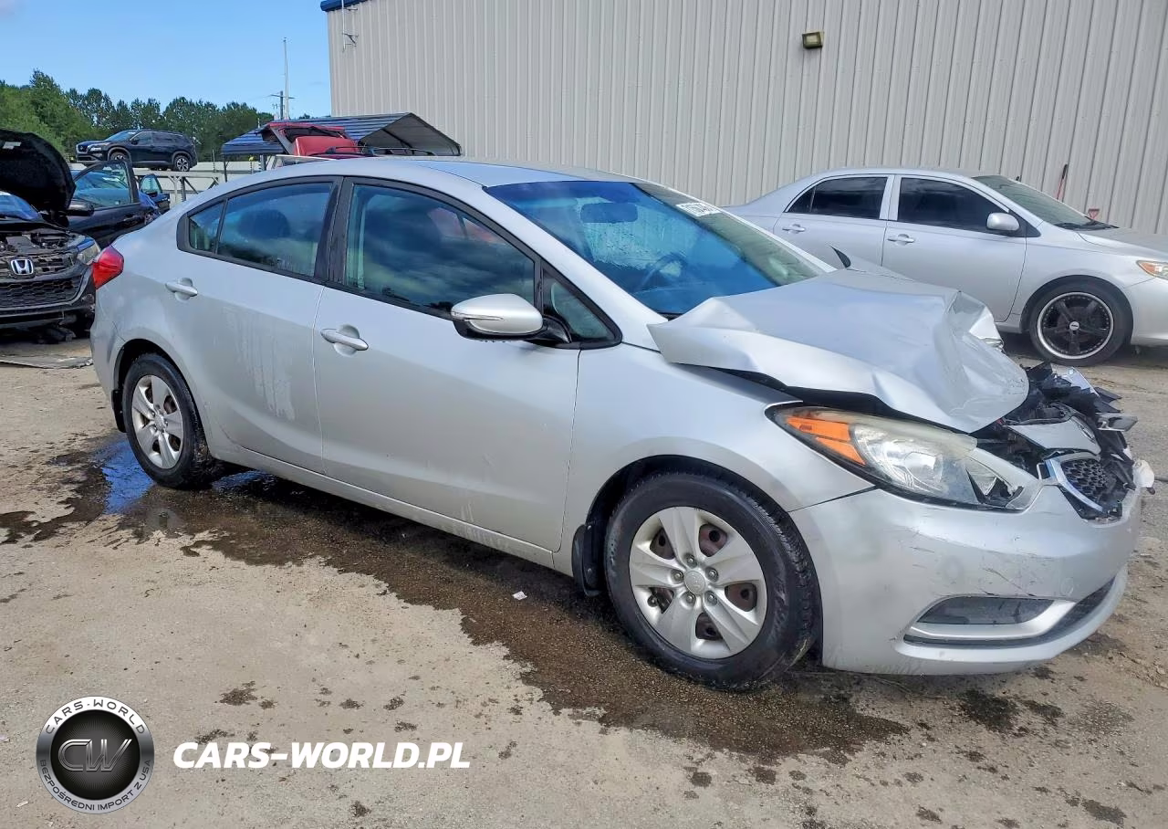 2016 Kia Forte Lx VIN:KNAFX4A68G5500787 - 4