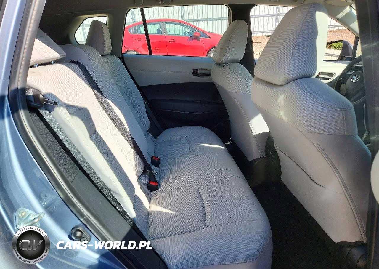 2023 Toyota Corolla Cross L VIN:7MUAAAAG5PV042681 - 10