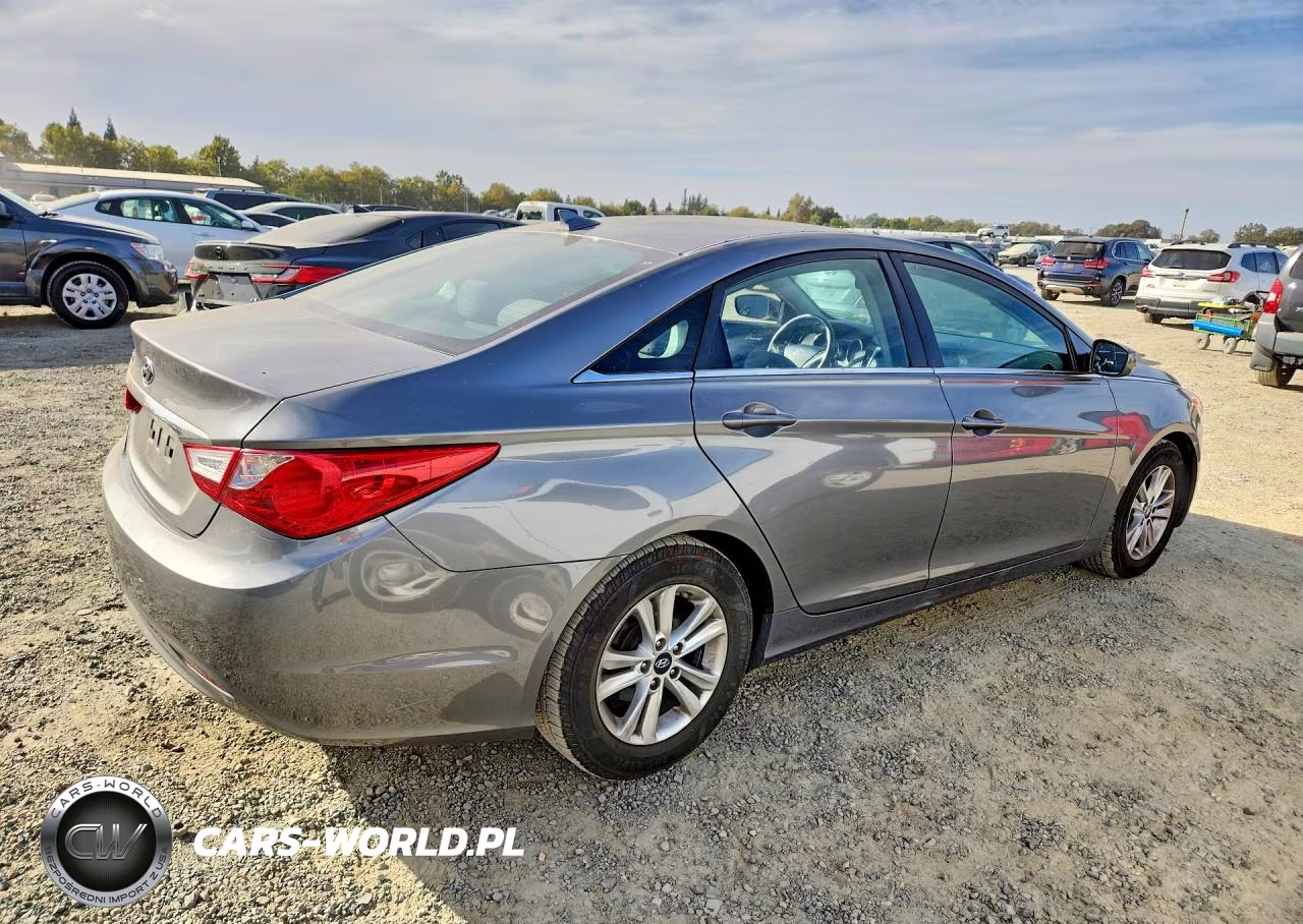2013 Hyundai Sonata Gls VIN:5NPEB4AC5DH740748 - 3
