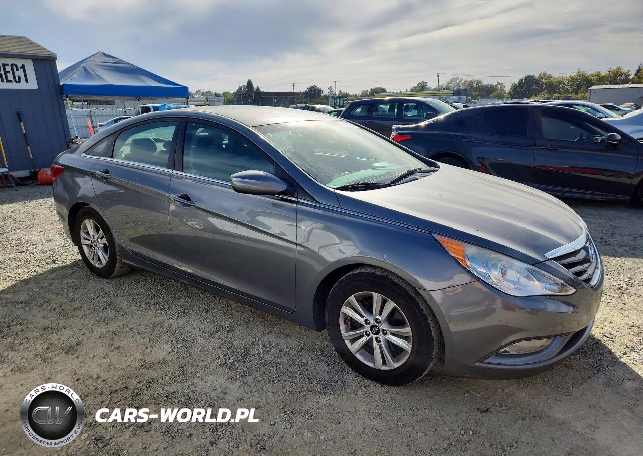2013 Hyundai Sonata Gls VIN:5NPEB4AC5DH740748 - 4