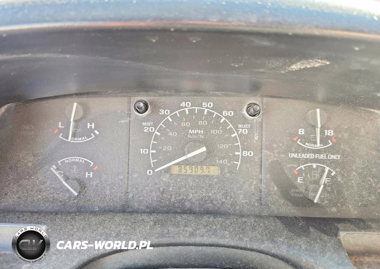 1996 Ford F350 Super Duty Dump Truck VIN:1FDKF37H9TEA52315 - 9