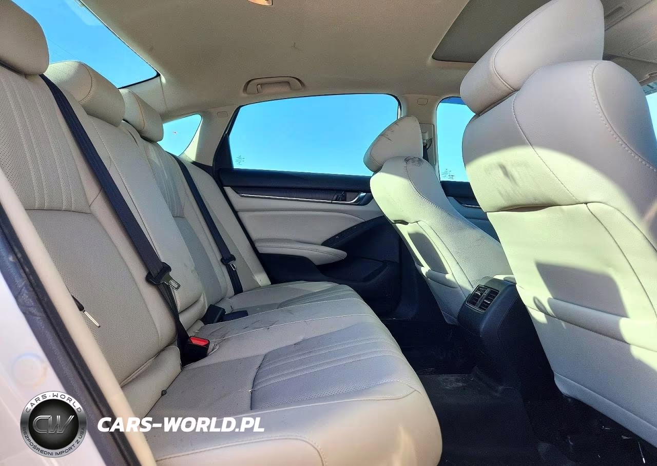2019 Honda Accord Touring VIN:1HGCV2F90KA014544 - 10