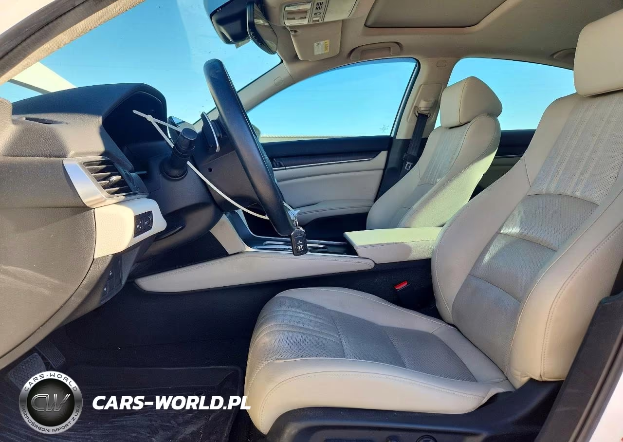 2019 Honda Accord Touring VIN:1HGCV2F90KA014544 - 7