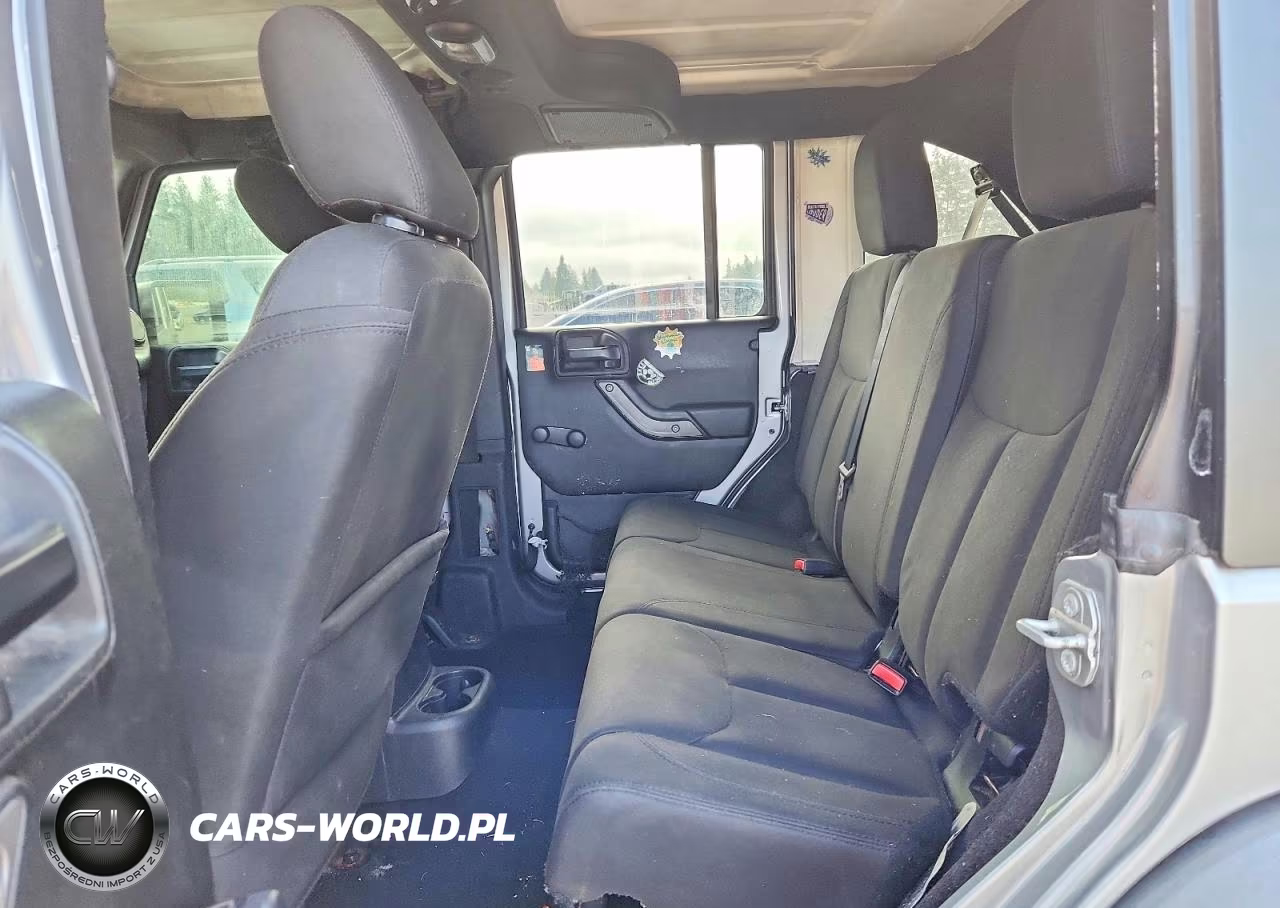 2018 Jeep Wrangler Unlimited Sport VIN:1C4BJWDG7JL867427 - 11