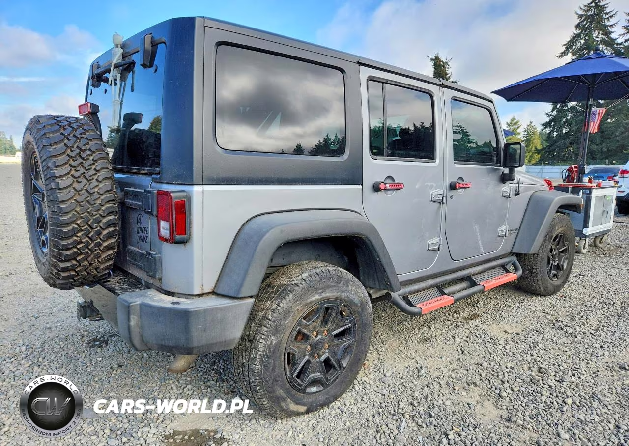 2018 Jeep Wrangler Unlimited Sport VIN:1C4BJWDG7JL867427 - 3