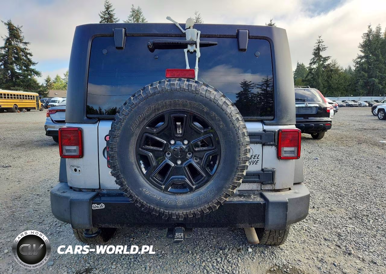 2018 Jeep Wrangler Unlimited Sport VIN:1C4BJWDG7JL867427 - 6