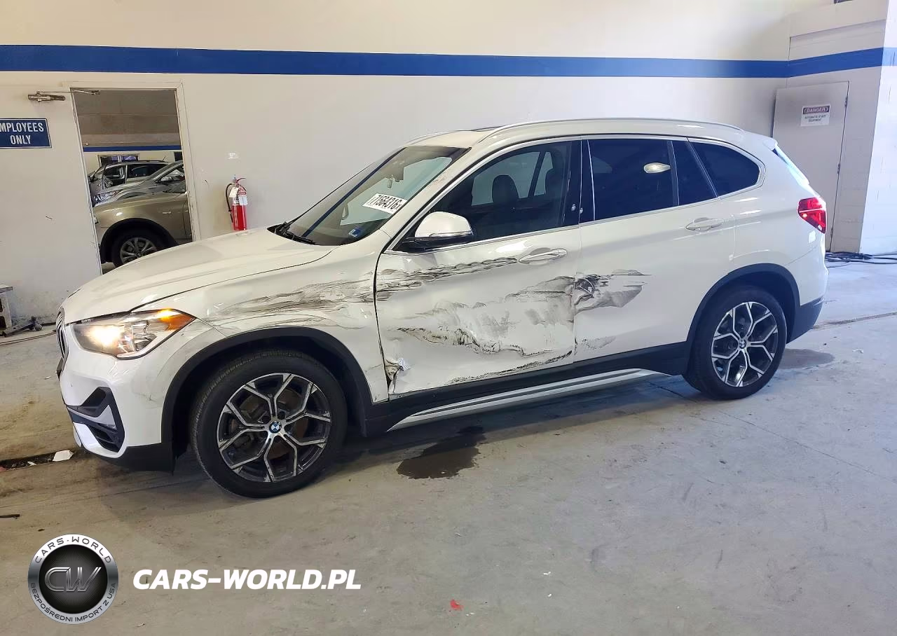 2020 BMW X1 xDrive28I VIN:WBXJG9C05L5P80751 - 1