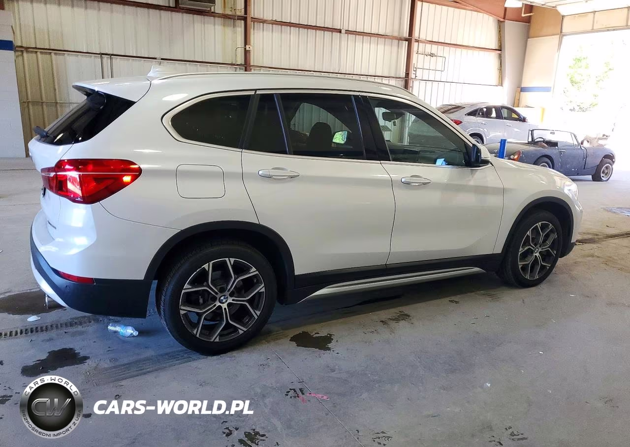 2020 BMW X1 xDrive28I VIN:WBXJG9C05L5P80751 - 3